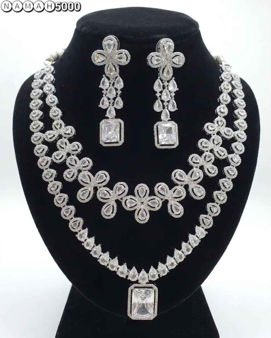 White American Diamond Necklace Jewellery Set