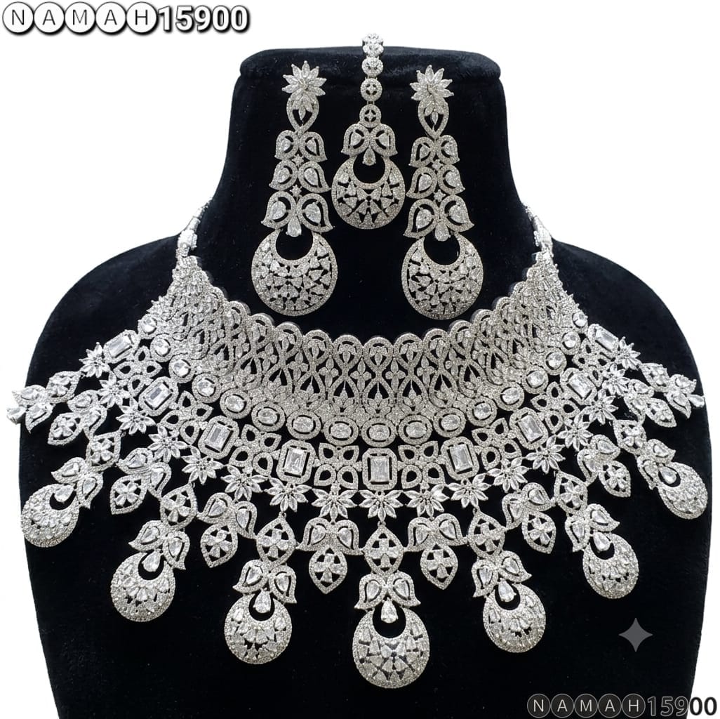 White American Diamond Necklace Jewellery Set