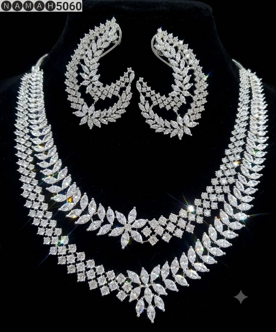 White American Diamond Necklace Jewellery Set