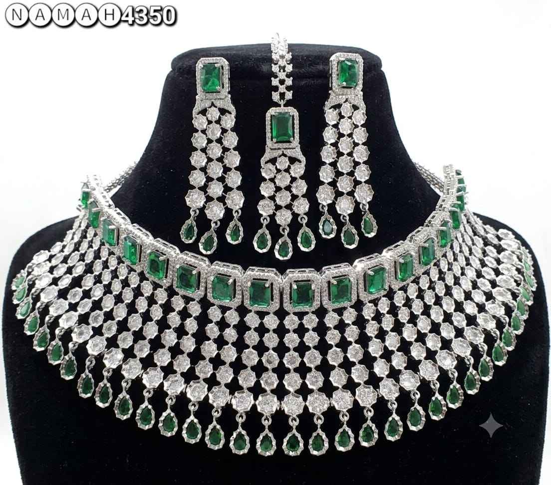 Green White American Diamond Necklace Jewellery Set