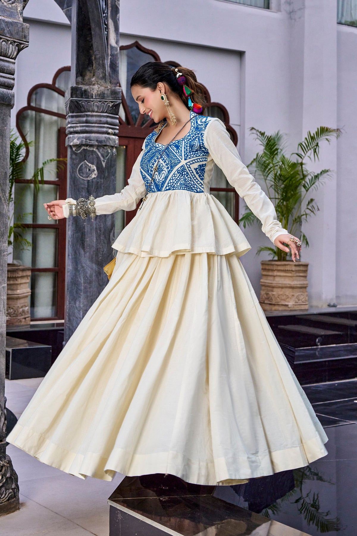 Cream Pure Cotton 08 Mtr Kashida & Gamthi Work Navratri Lehenga Choli