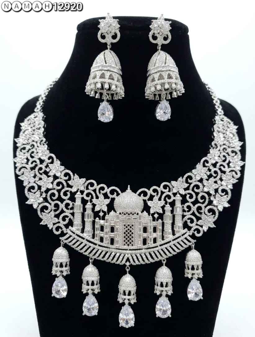 White American Diamond Taj Mahal Design Necklace Jewellery Set