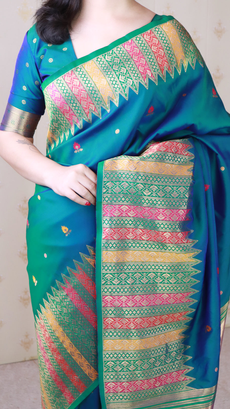 Green Soft Silk Meenakari Zari Woven Saree Banarasi Saree Anant Tex Exports Pvt.Ltd..