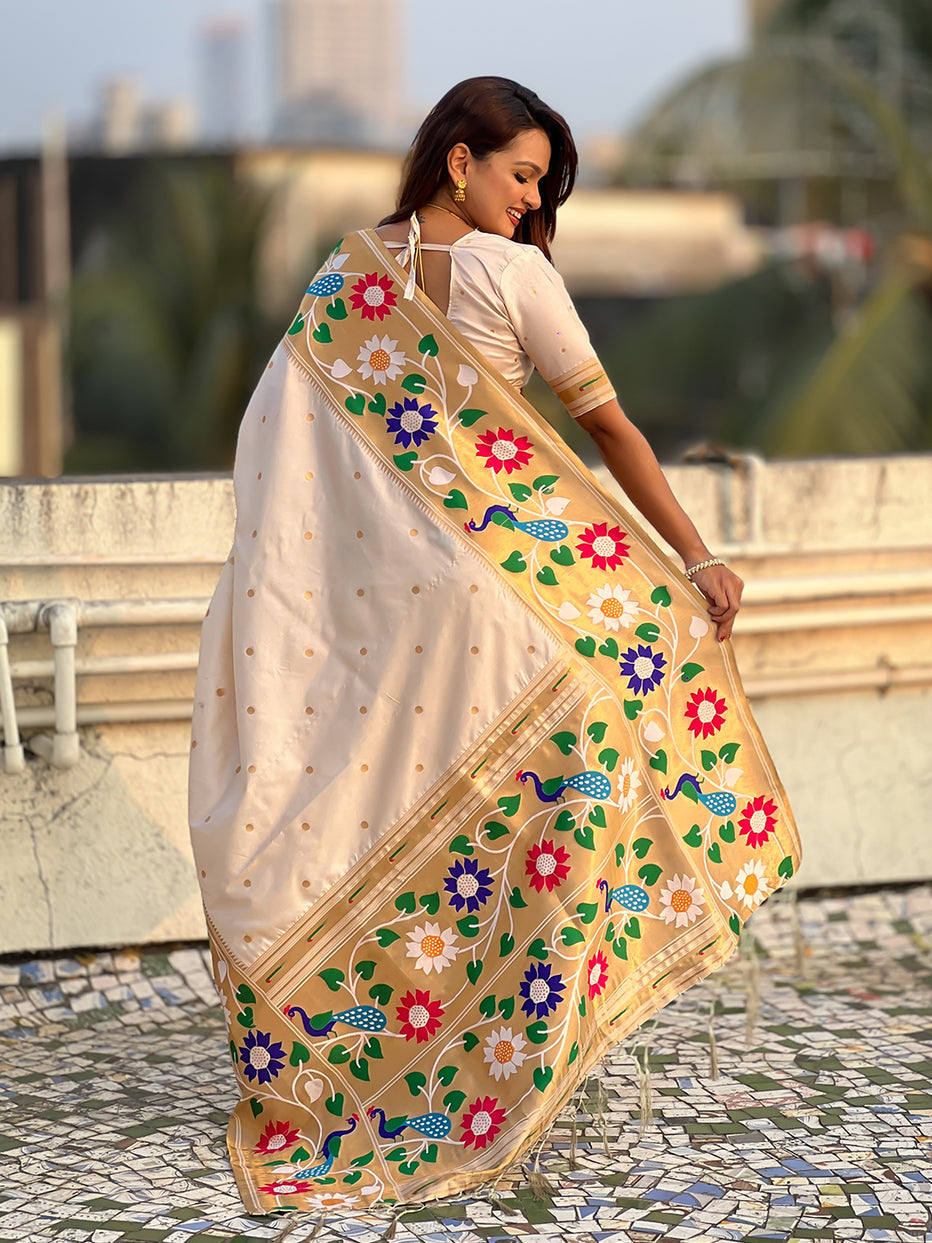 Cream Pure Paithani Silk Zari Woven Big Border Paithani Saree