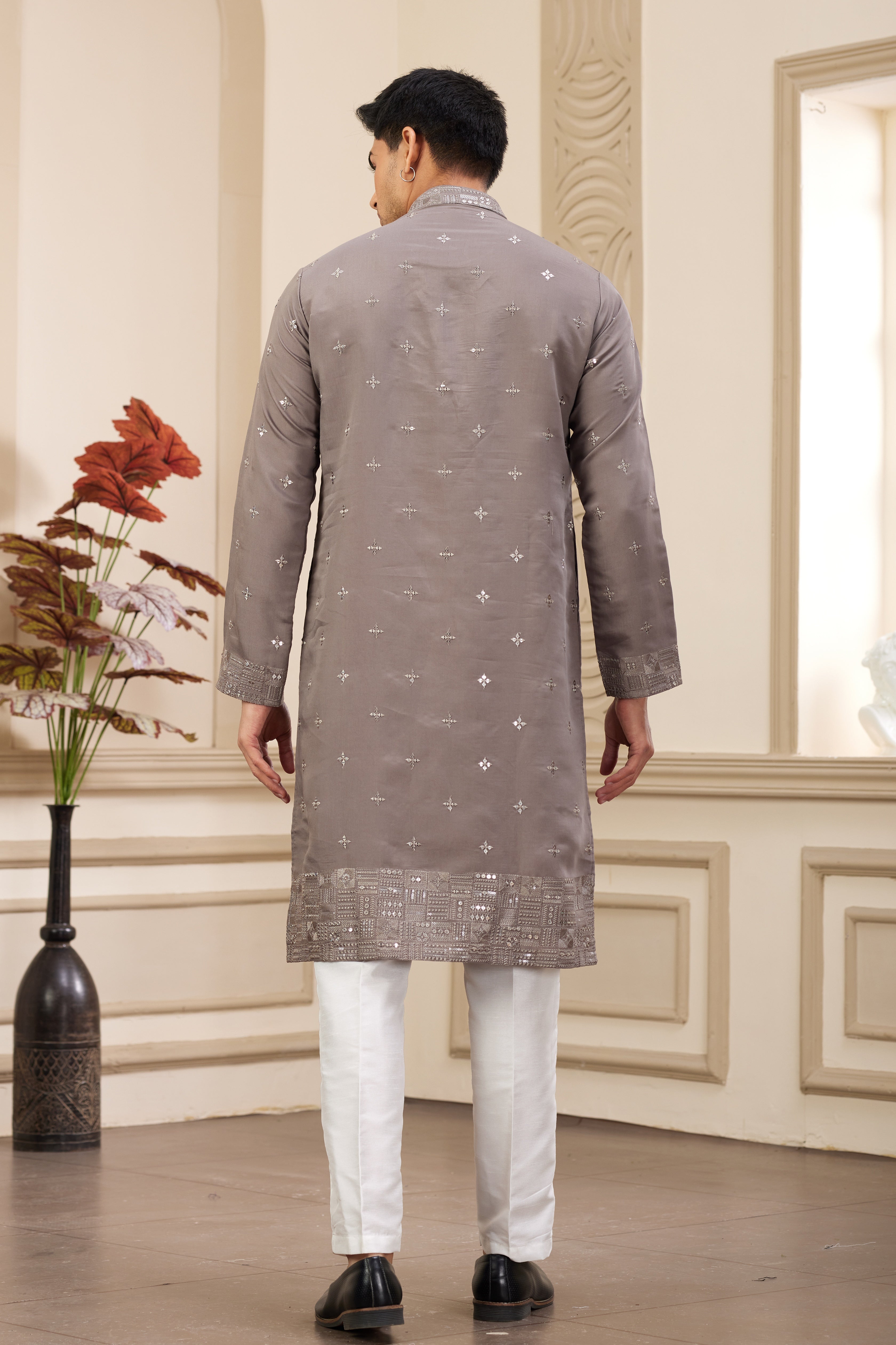 Traditional men’s kurta in grey