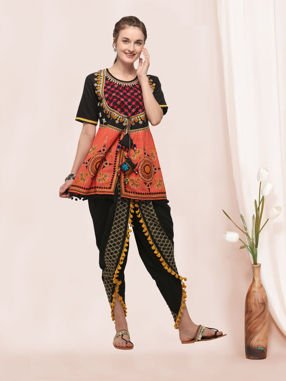 Navratri Garba Garba Special Kedia and Tulip Pants for Women&