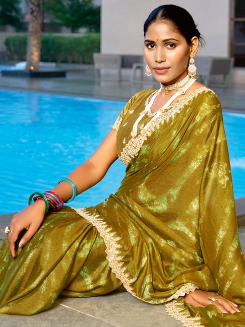 Yellow Pure Velvet Chiffon With Embroidery Work Chiffon Saree