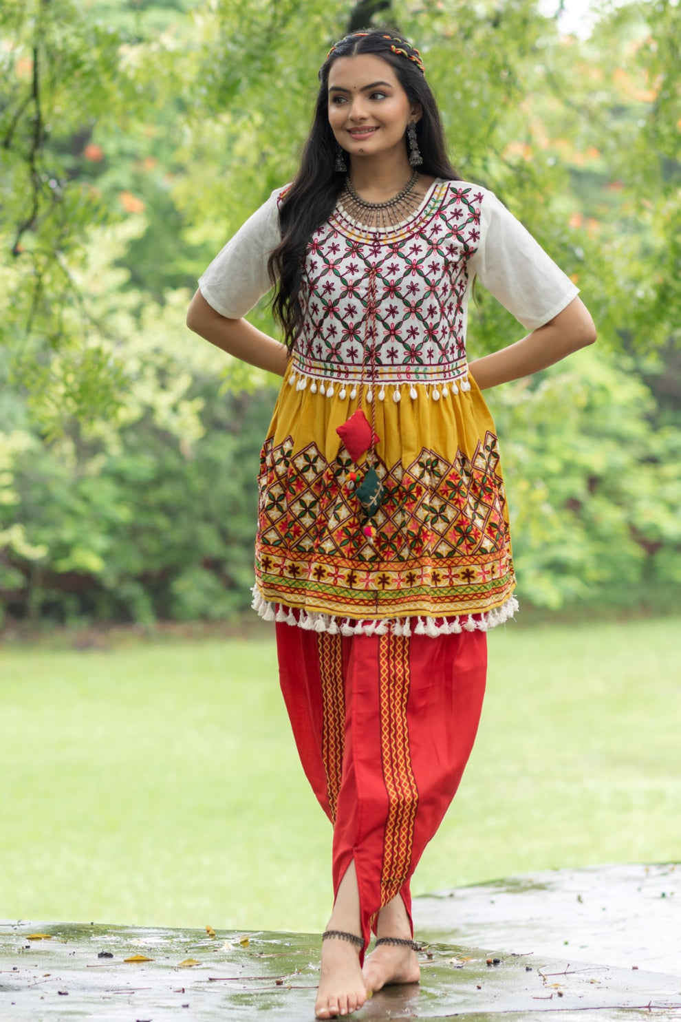 Navratri Garba Garba Special Kedia and Tulip Pants for Women&