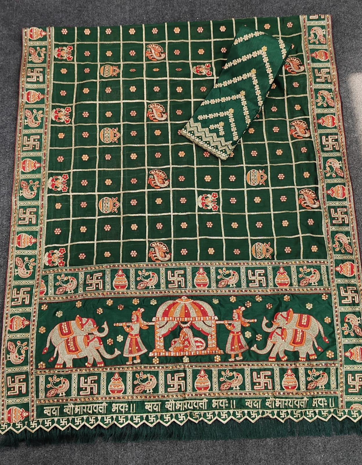 Green Color Heavy Gharchola Full Embroidery Wrok With Diamond Gharchola Saree