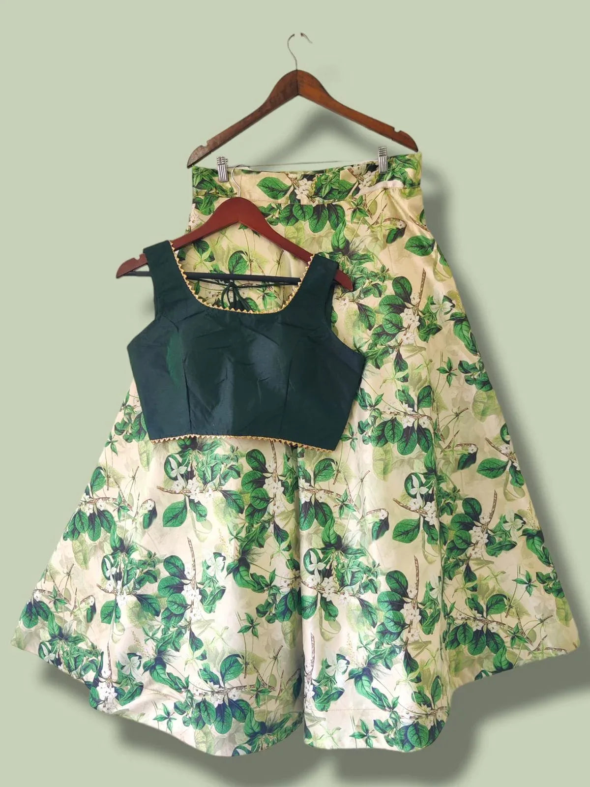 Traditional Aesthetic Floral Crop-Top Lehenga Choli - Anant Exports