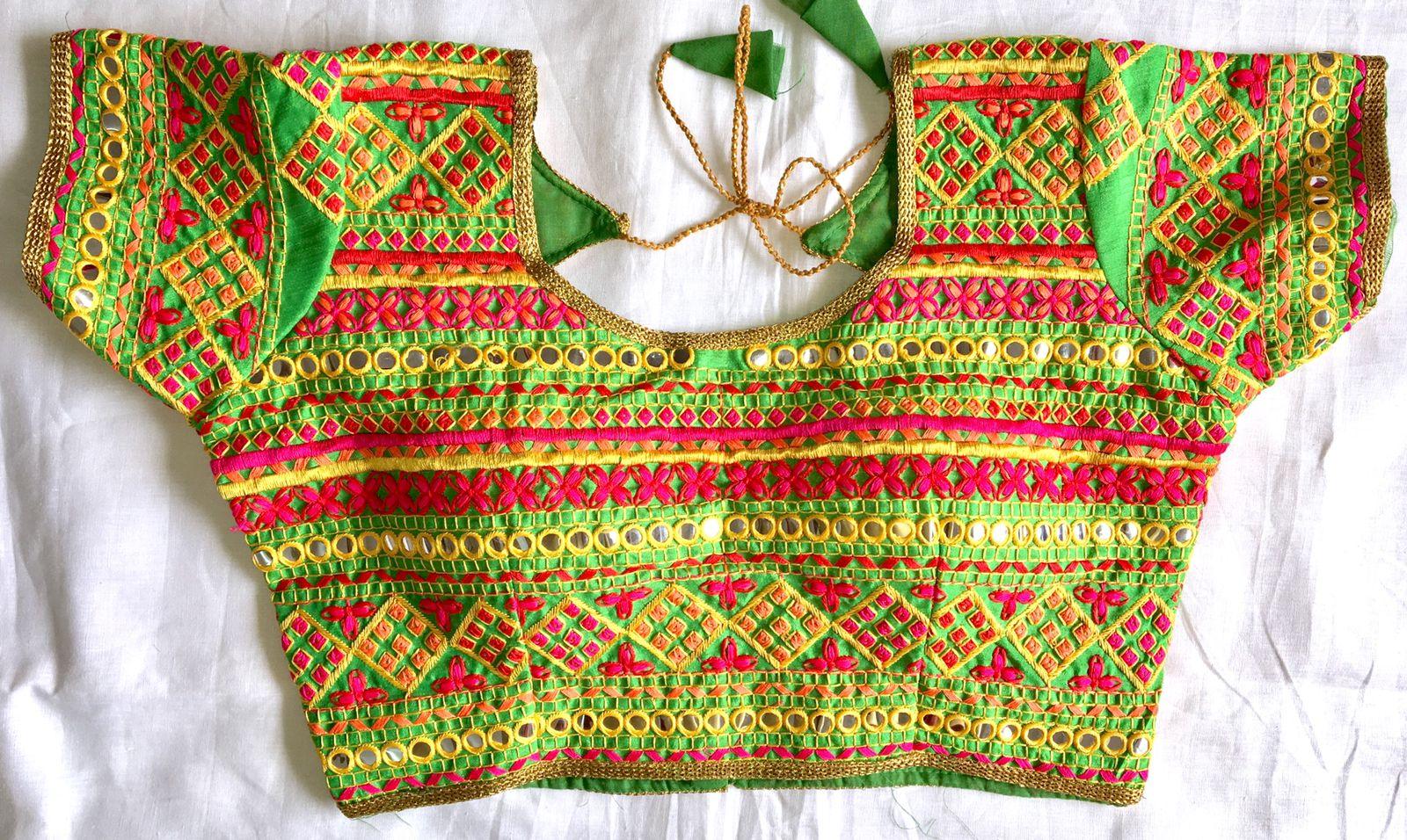 Fancy Chokdi Gamthi Blouse - Anant Exports