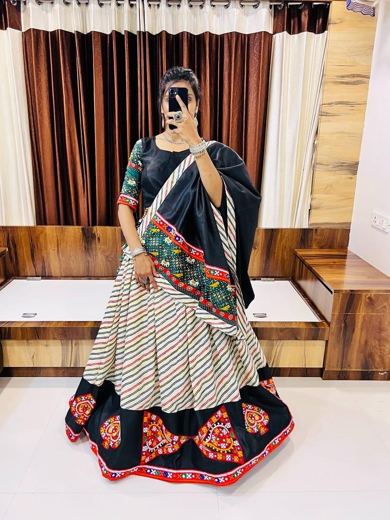 Navratri Wear Chaniya Choli D.No. 7048 - Anant Exports