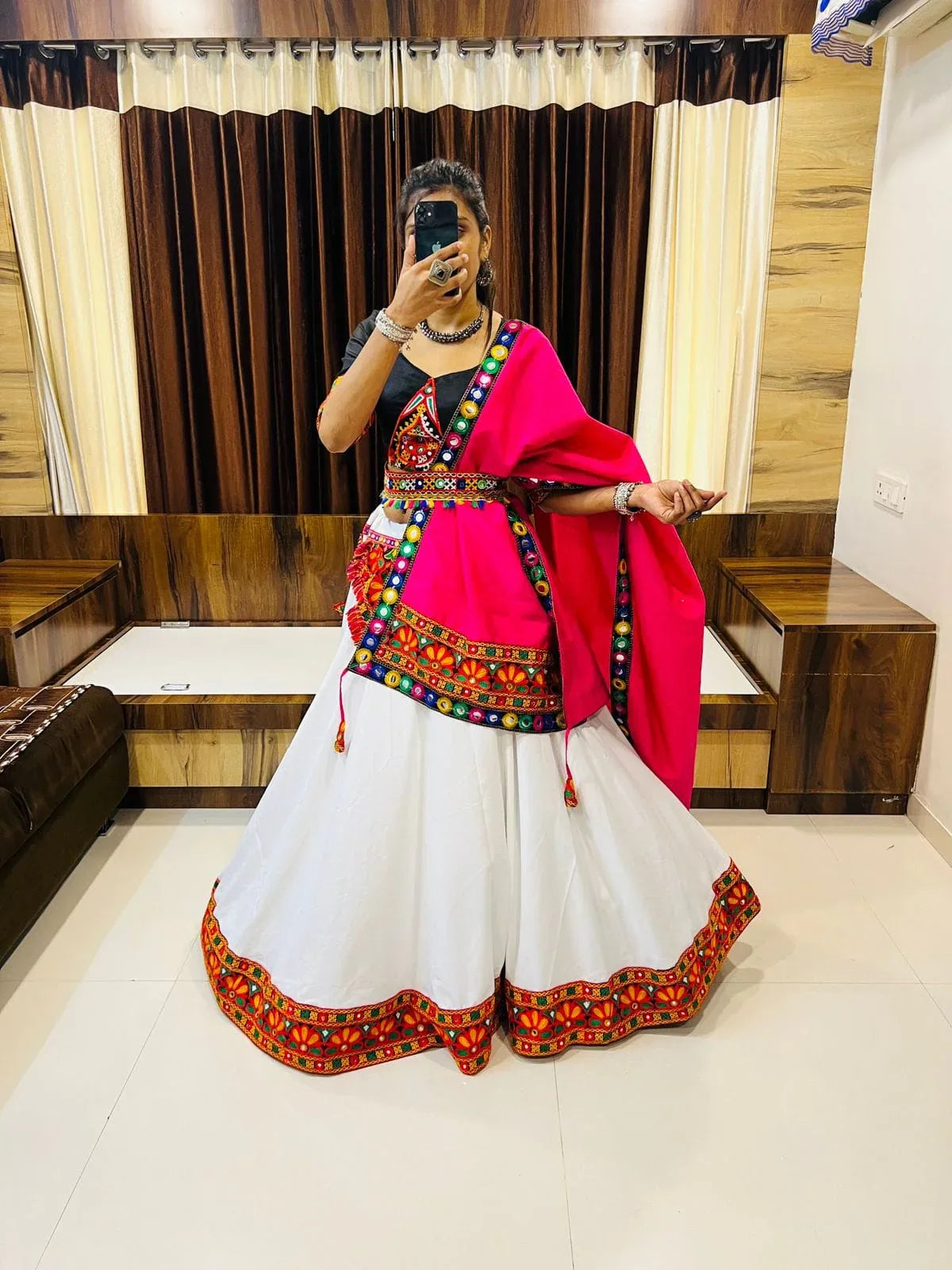 RAJWADI VOL -8 NAVRATRI SPECIAL TRADITIONAL CHANIYA CHOLI D.NO. 7050 - Anant Exports