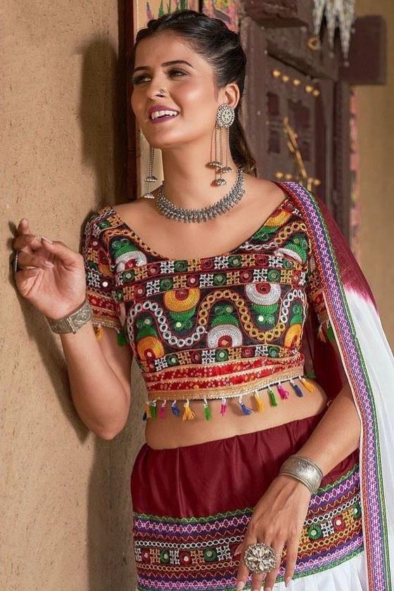 Dholida Vol-1 Designer Party Wear Navratri Chaniya Choli D.No. 1006 - Anant Exports