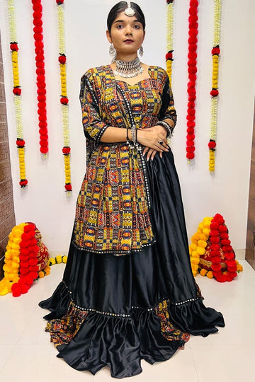 NAVRATRI WEAR CHANIYA CHOLI D.NO. 7058
