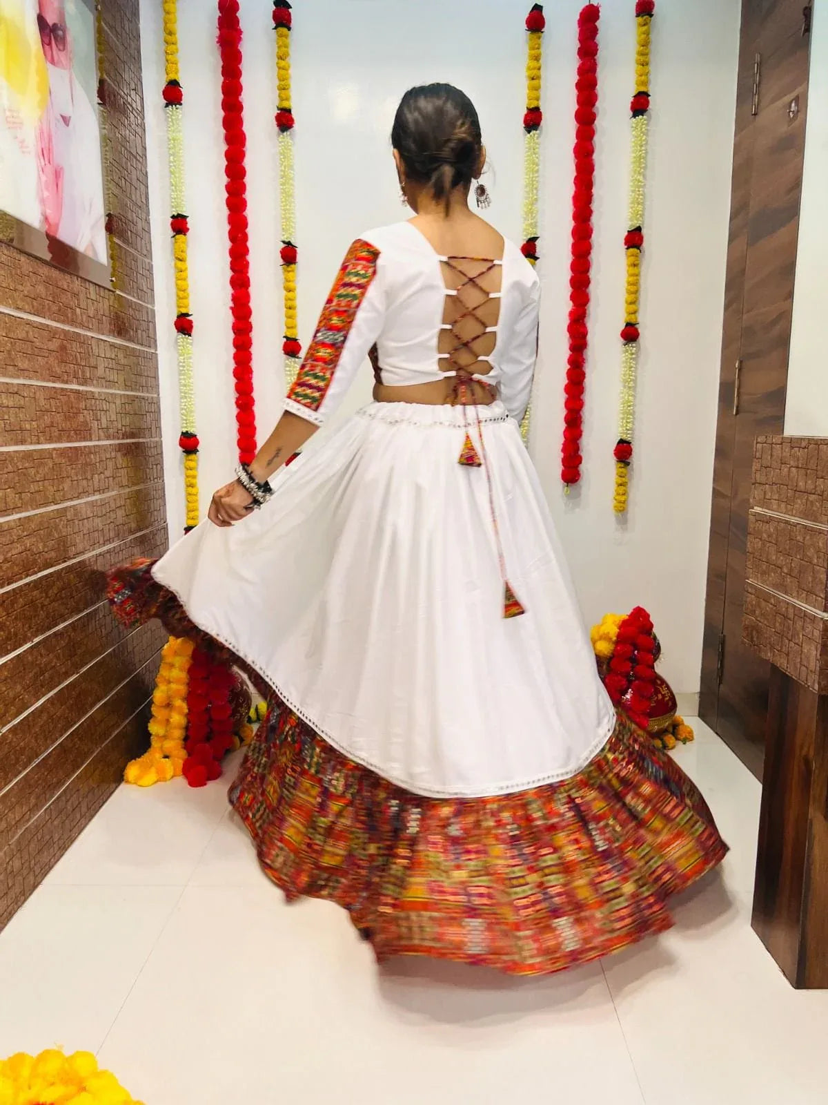 NAVRATRI WEAR CHANIYA CHOLI D.NO. 7059 - Anant Exports