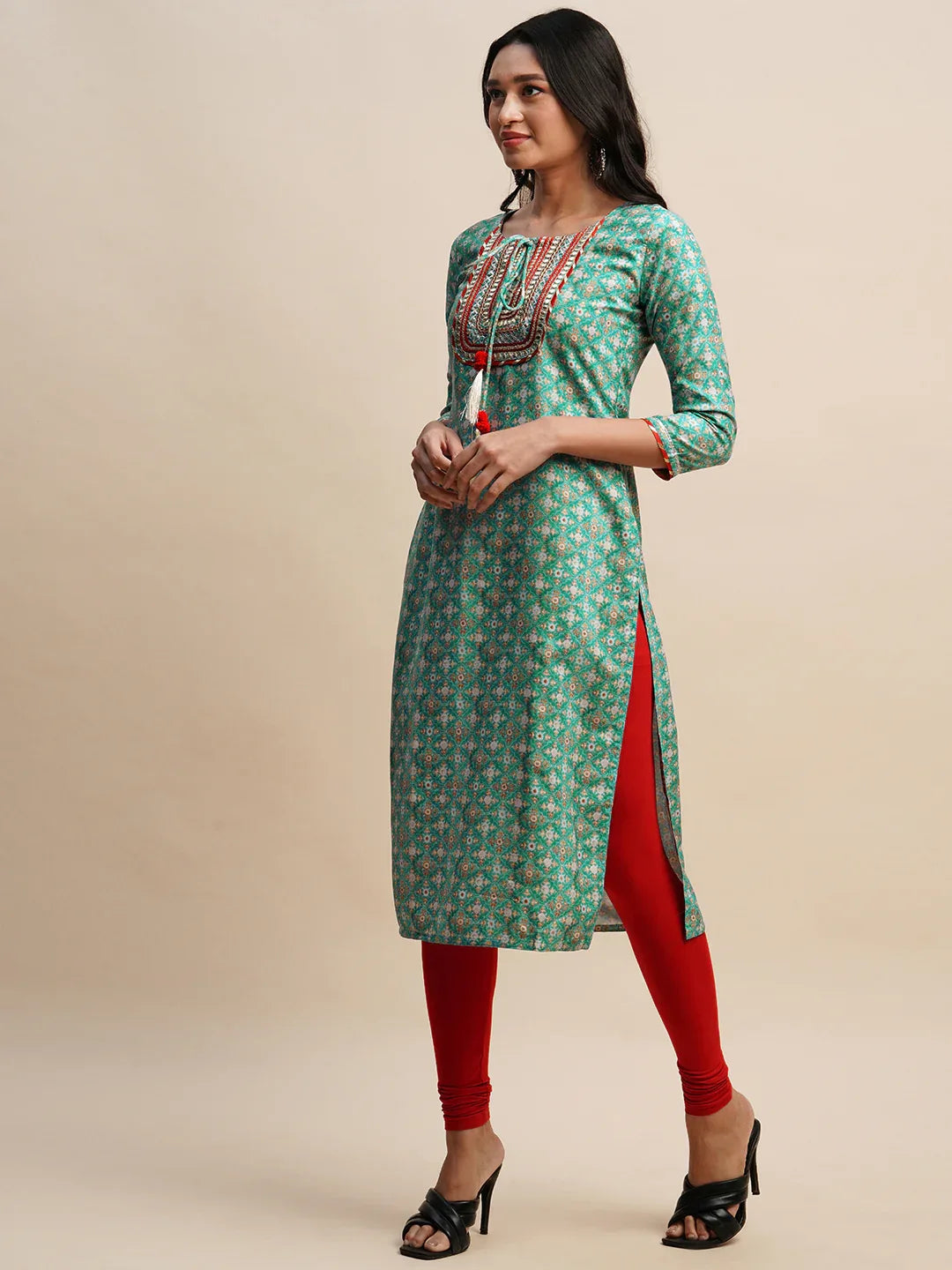 SAMIRA VOL 06 FESTIVE WEAR KURTI D.NO. K1562 - Anant Exports