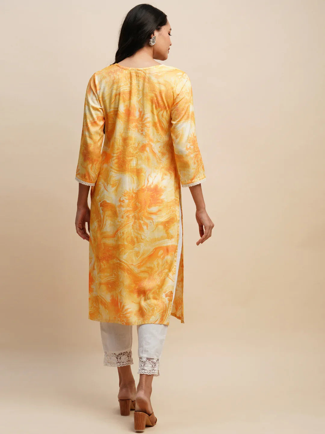 SAMIRA VOL 06 FESTIVE WEAR KURTI D.NO. K1564 - Anant Exports