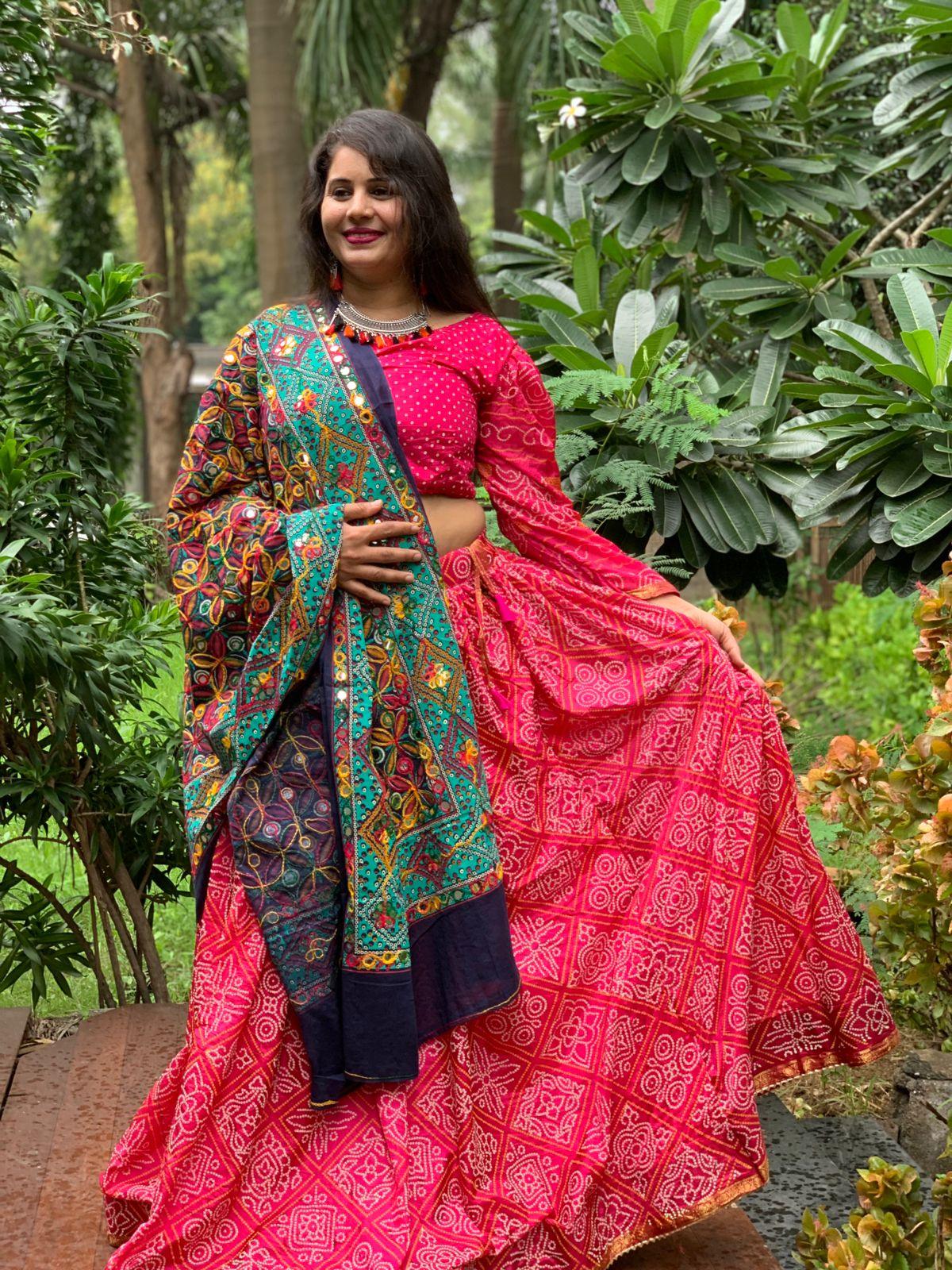 Pavitra Bandhej Navratri Lehenga Choli - Anant Exports