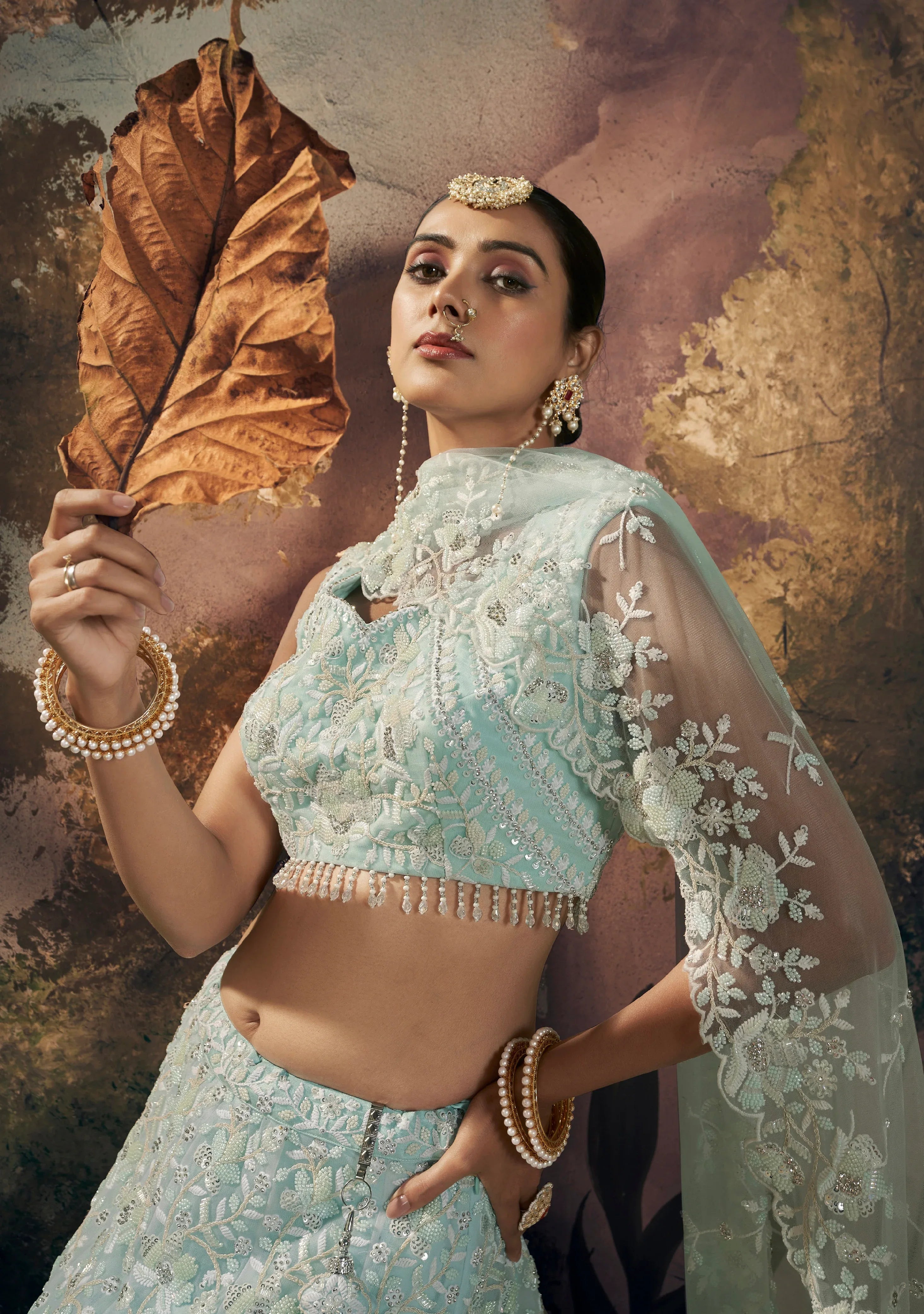 Beautiful Designer Wedding Wear Latest Bridal Lehenga Choli
