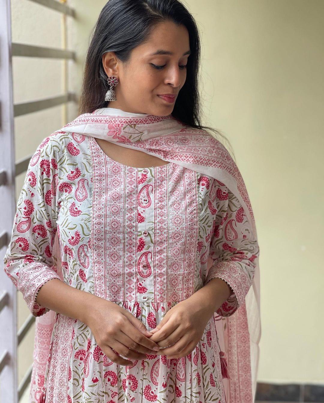 Party Wear Designer Nairacut Cotton Kurti With Pant Anant Tex Exports Private Limited