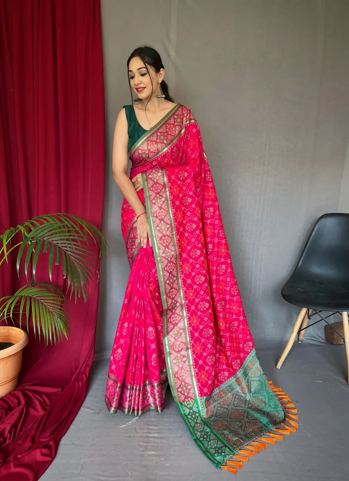 Beautiful Designer Rangeen Meenakari Patola Silk Saree Anant Tex Exports Private Limited