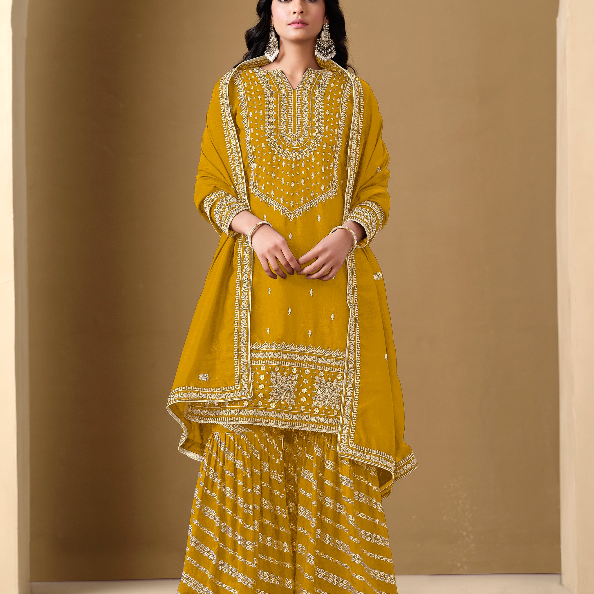 Palazzo suit