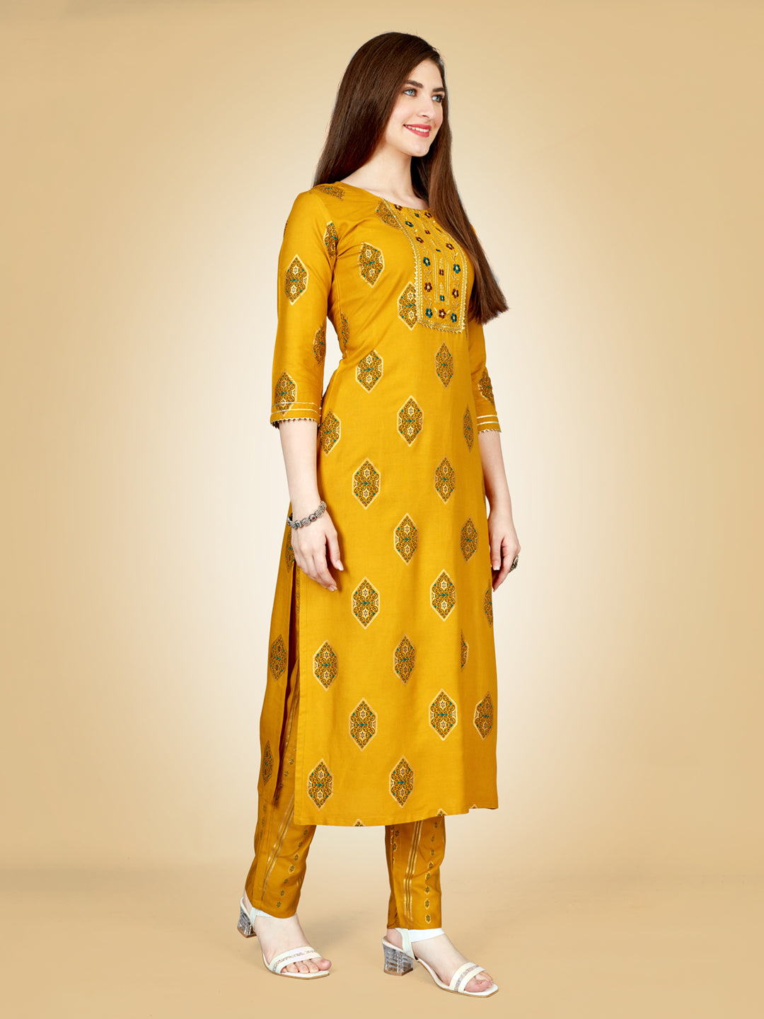 Kurti Set