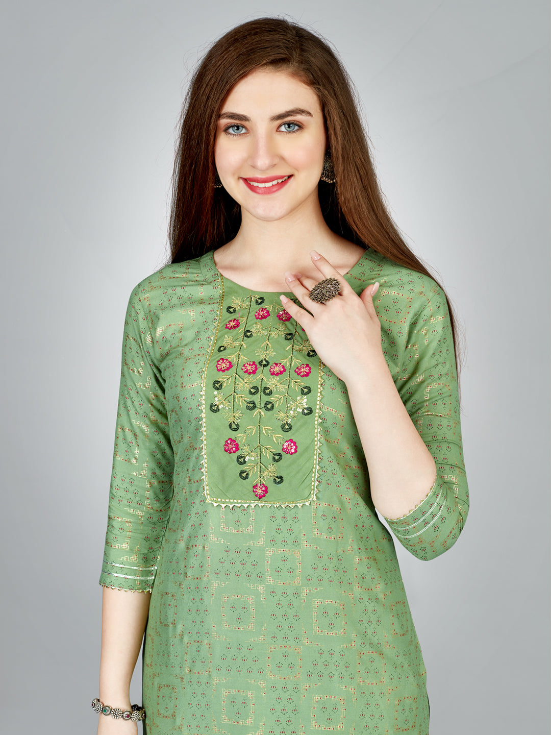 Pista Pure Soft Heavy Reyon Cotton Blend Print Salwar Suit