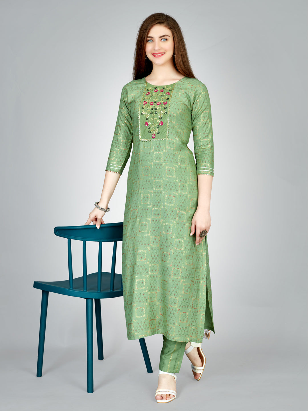 Pista Pure Soft Heavy Reyon Cotton Blend Print Salwar Suit