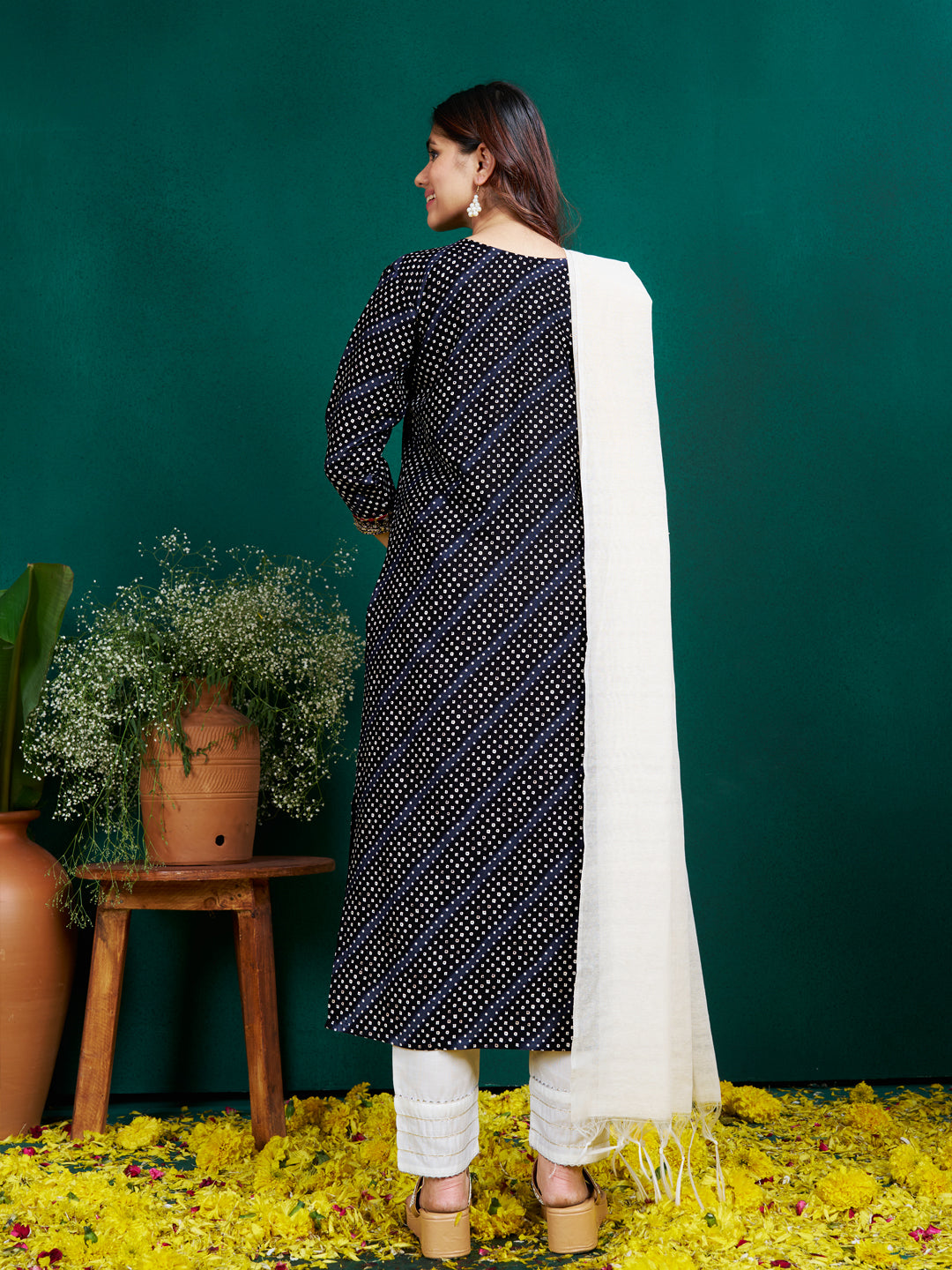 Kurti Pant Dupatta