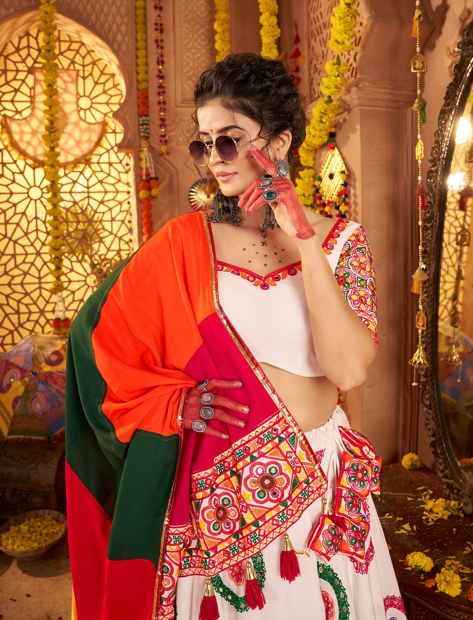 Latest white chaniya choli with mirror work for dandiya dance