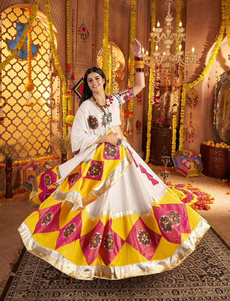 Readymade white chaniya choli for dandiya function