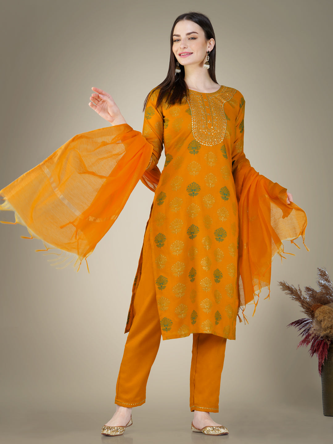 Kurti Set