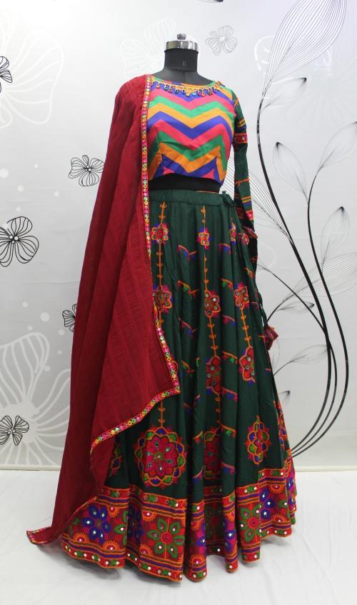 Beautiful Designer Navratri Garba Special Chaniya Choli