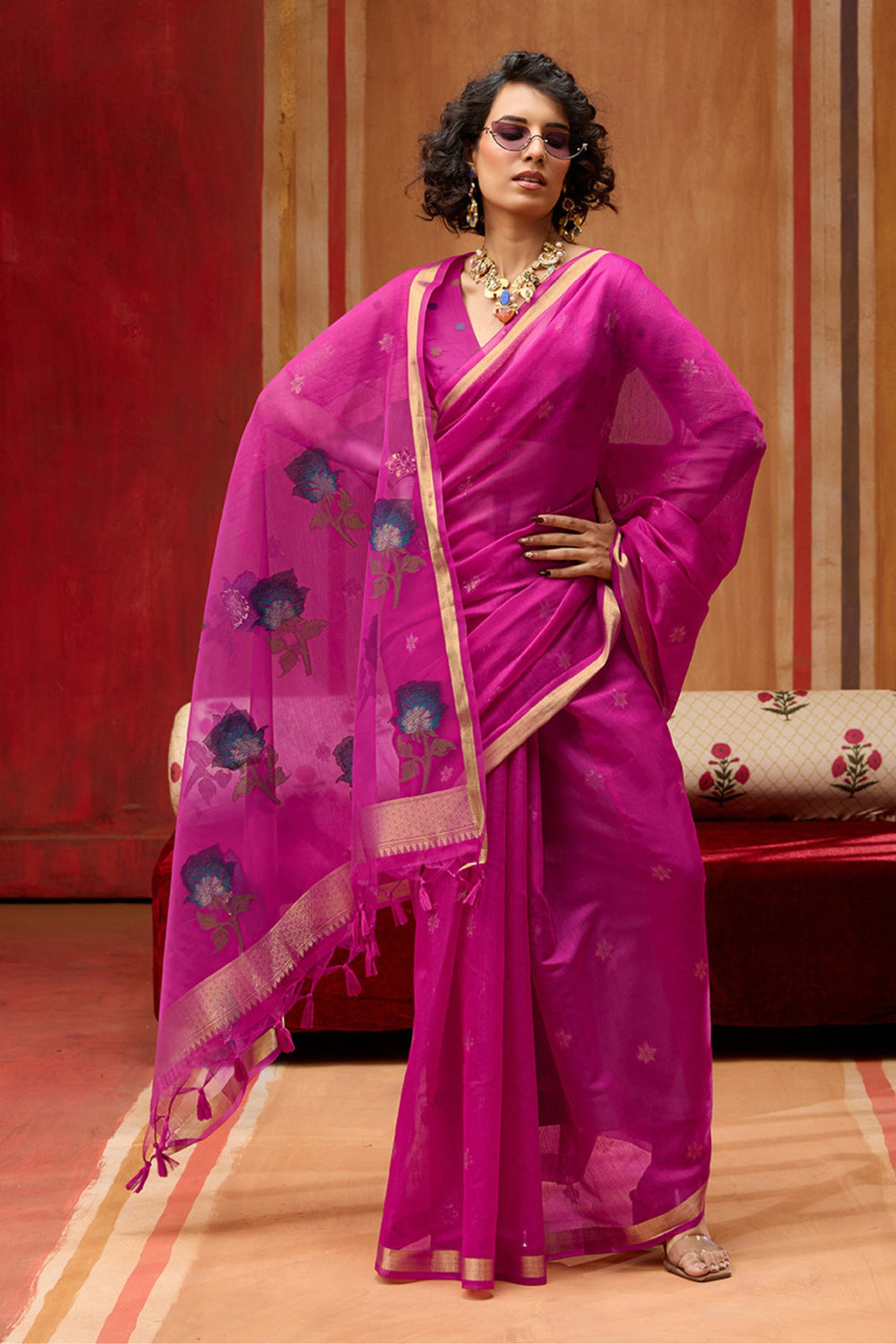 Pink Pure Soft Moonga Cotton Handloom Saree 