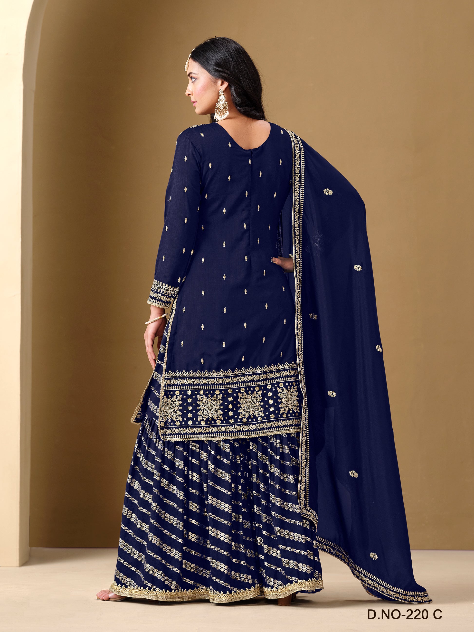 Palazzo suit