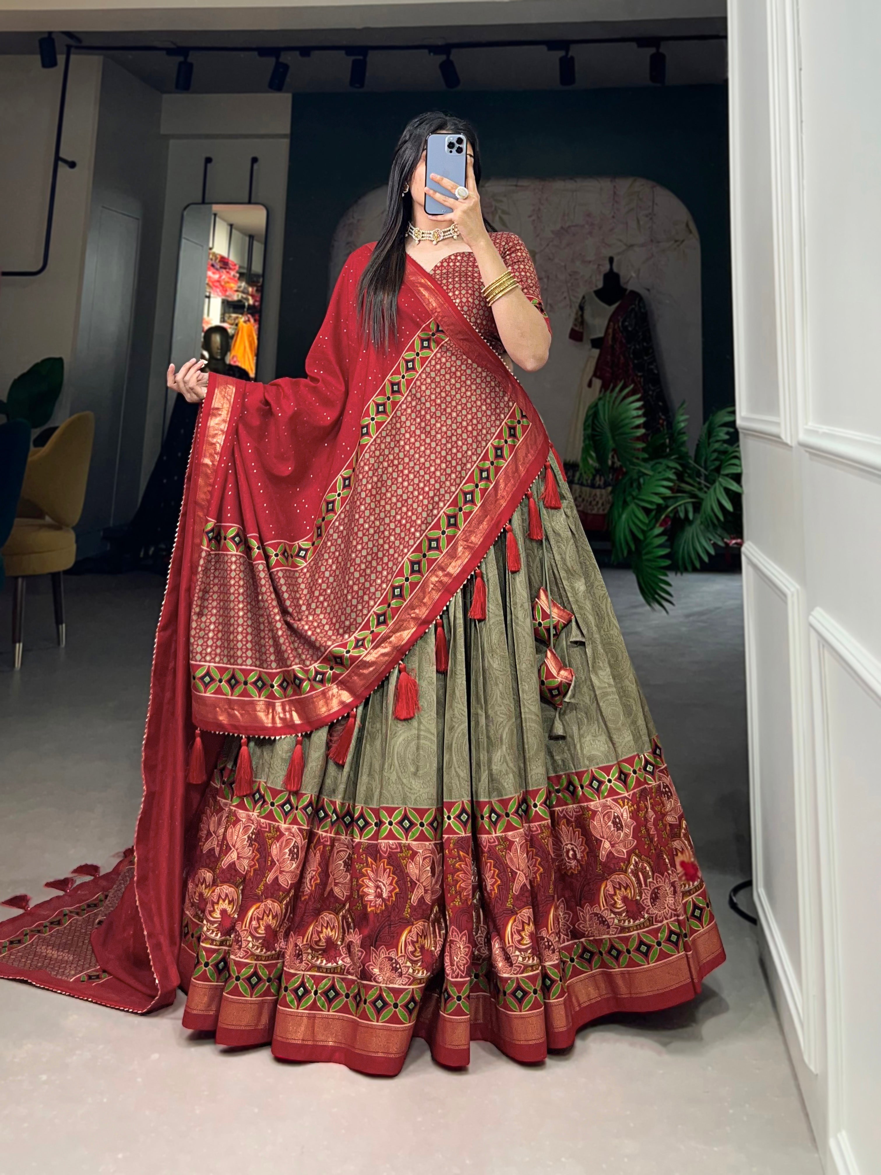 Lehenga Choli