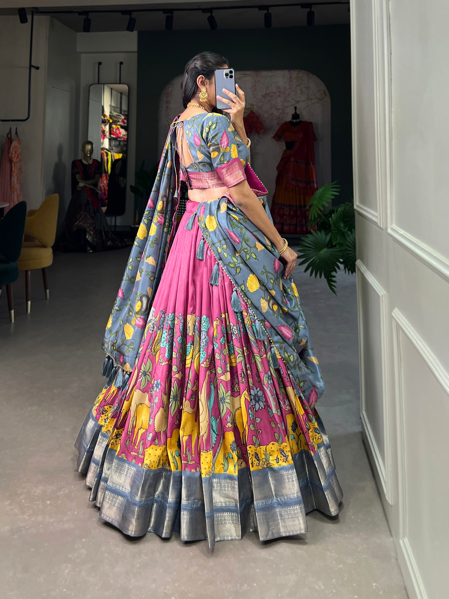 Lehenga Choli