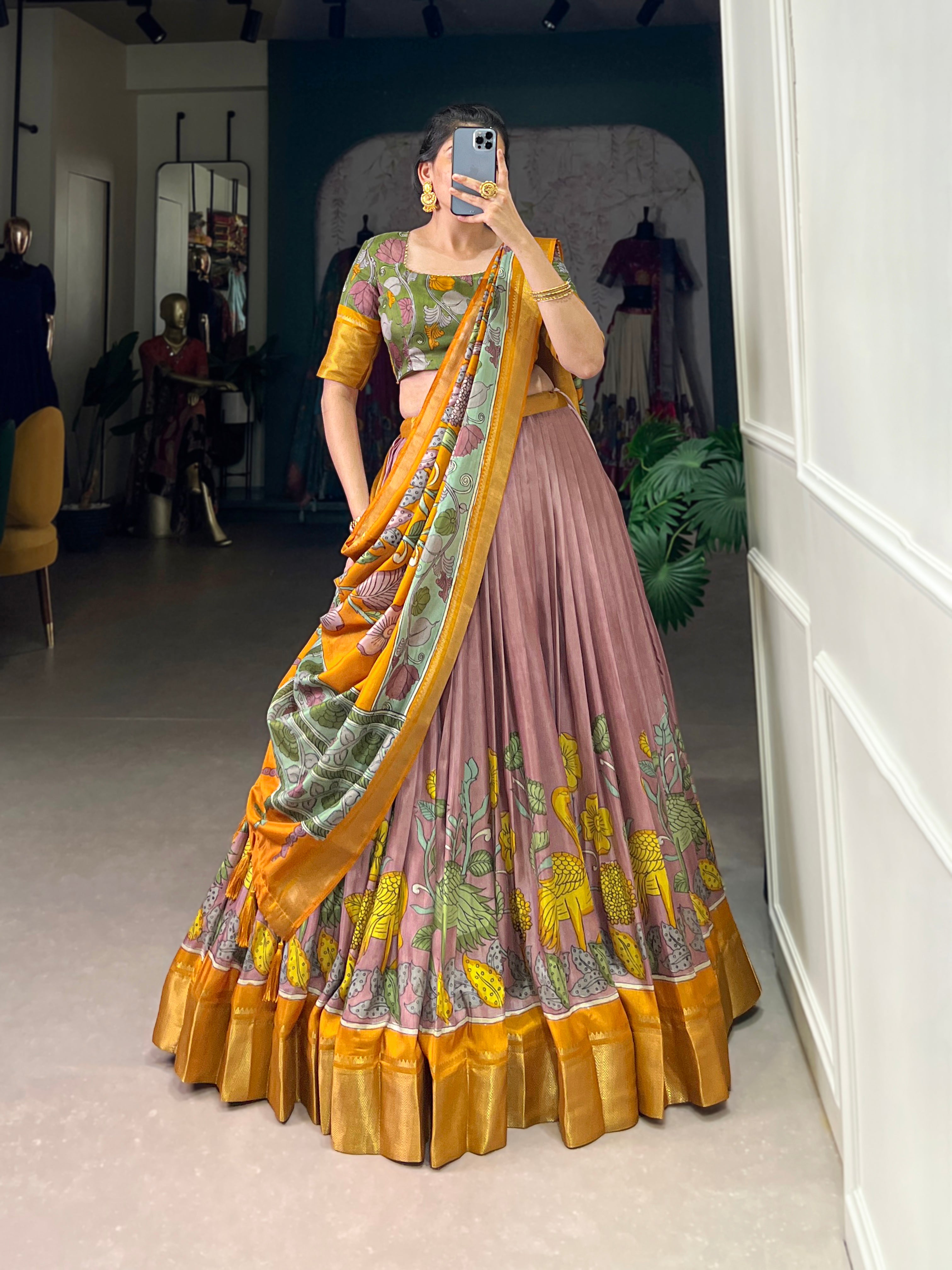 Lehenga Choli