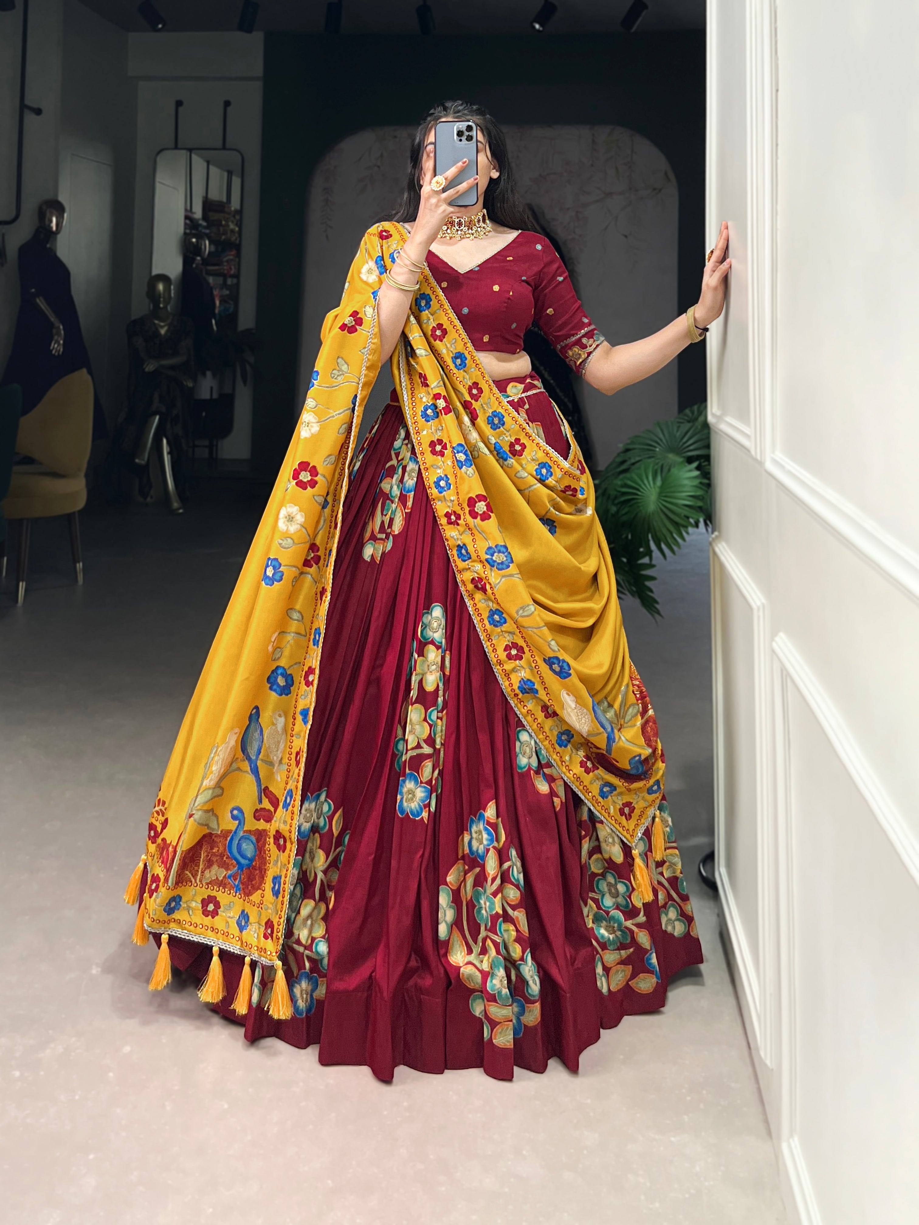Lehenga Choli
