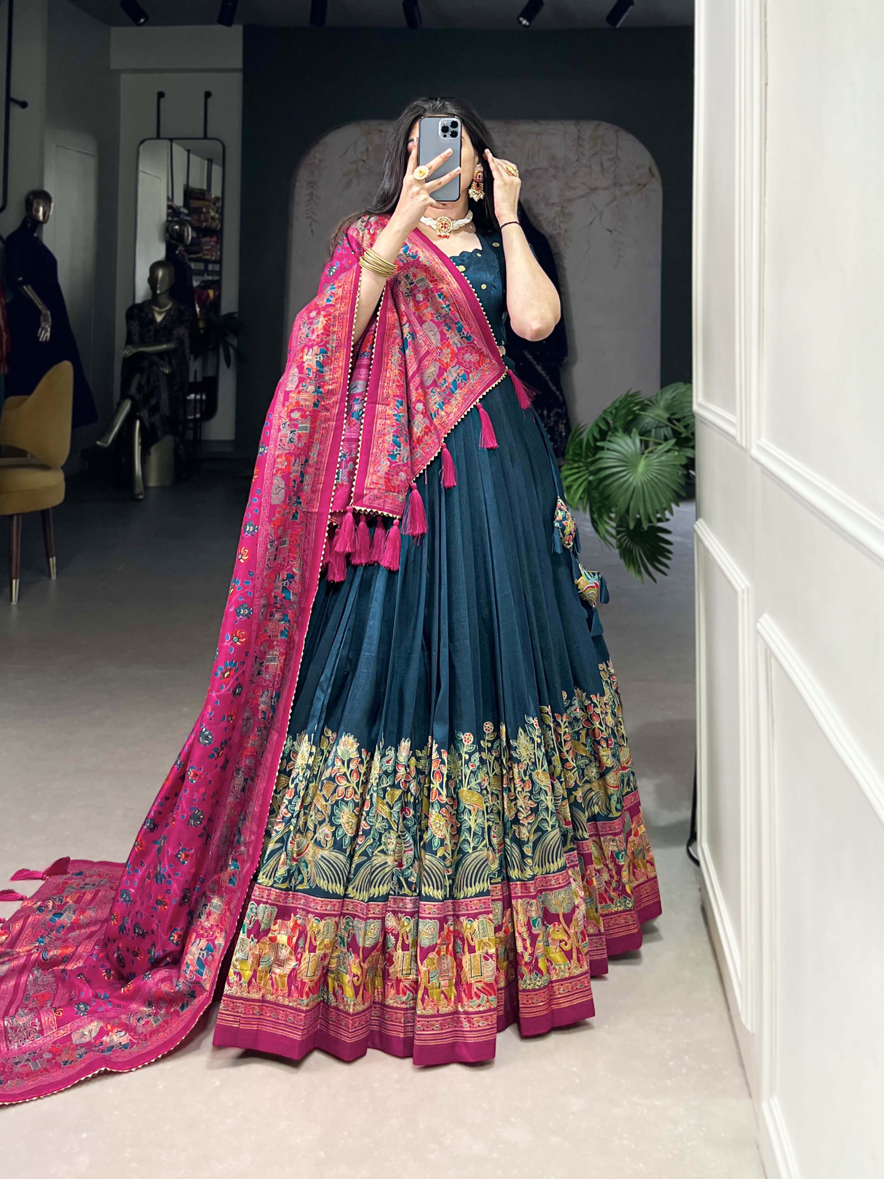 Lehenga Choli