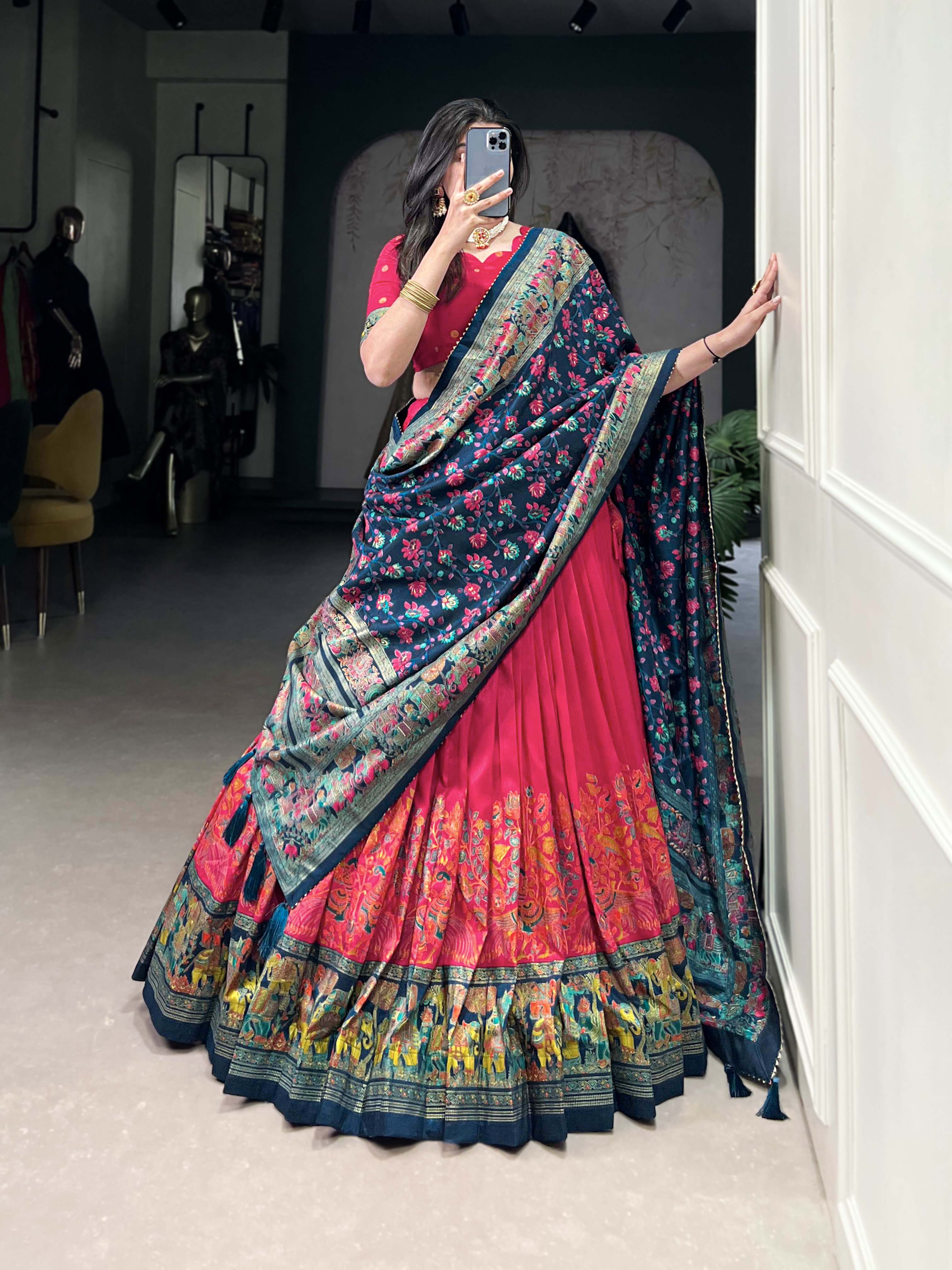 Lehenga Choli