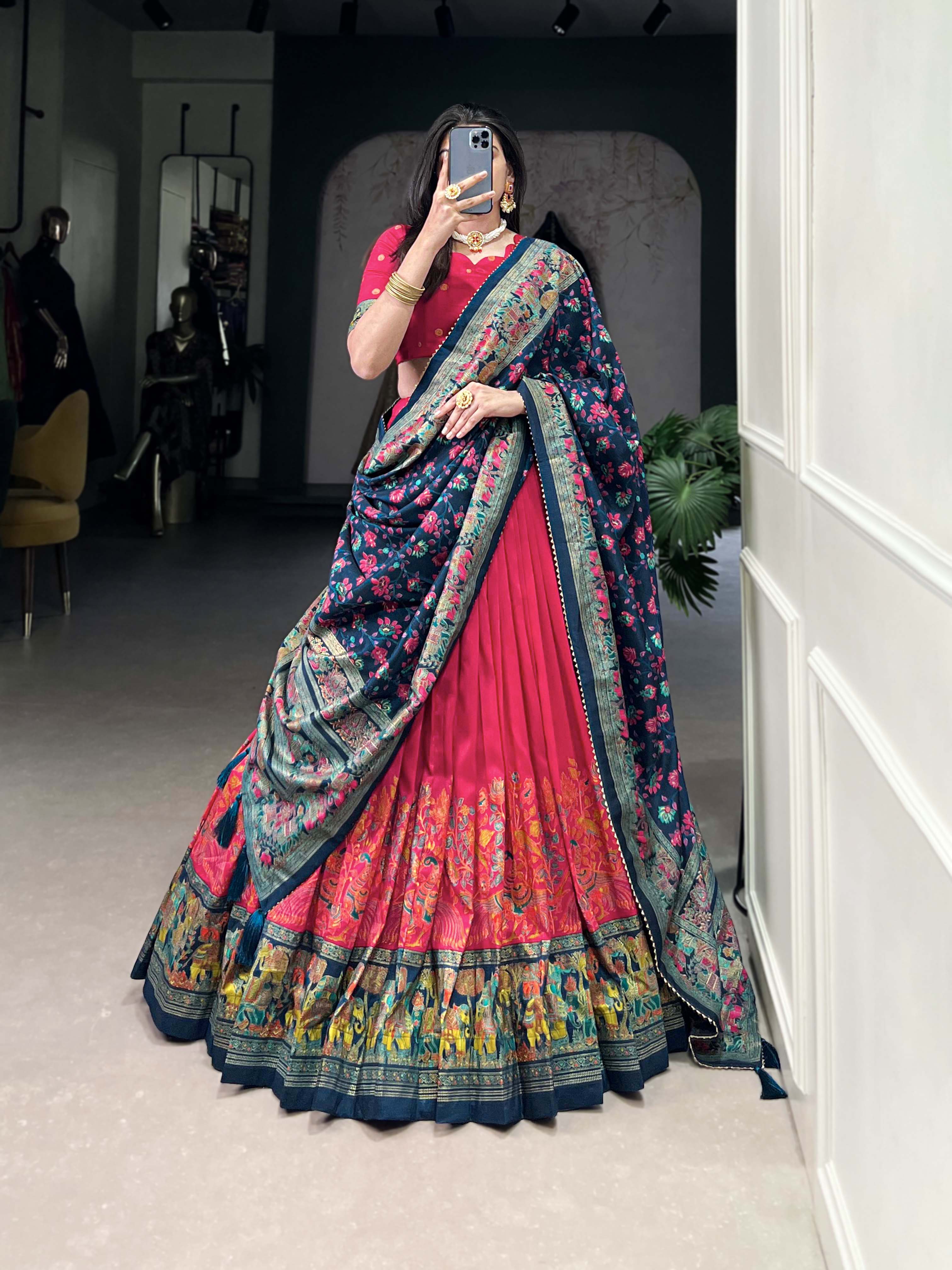 Lehenga Choli