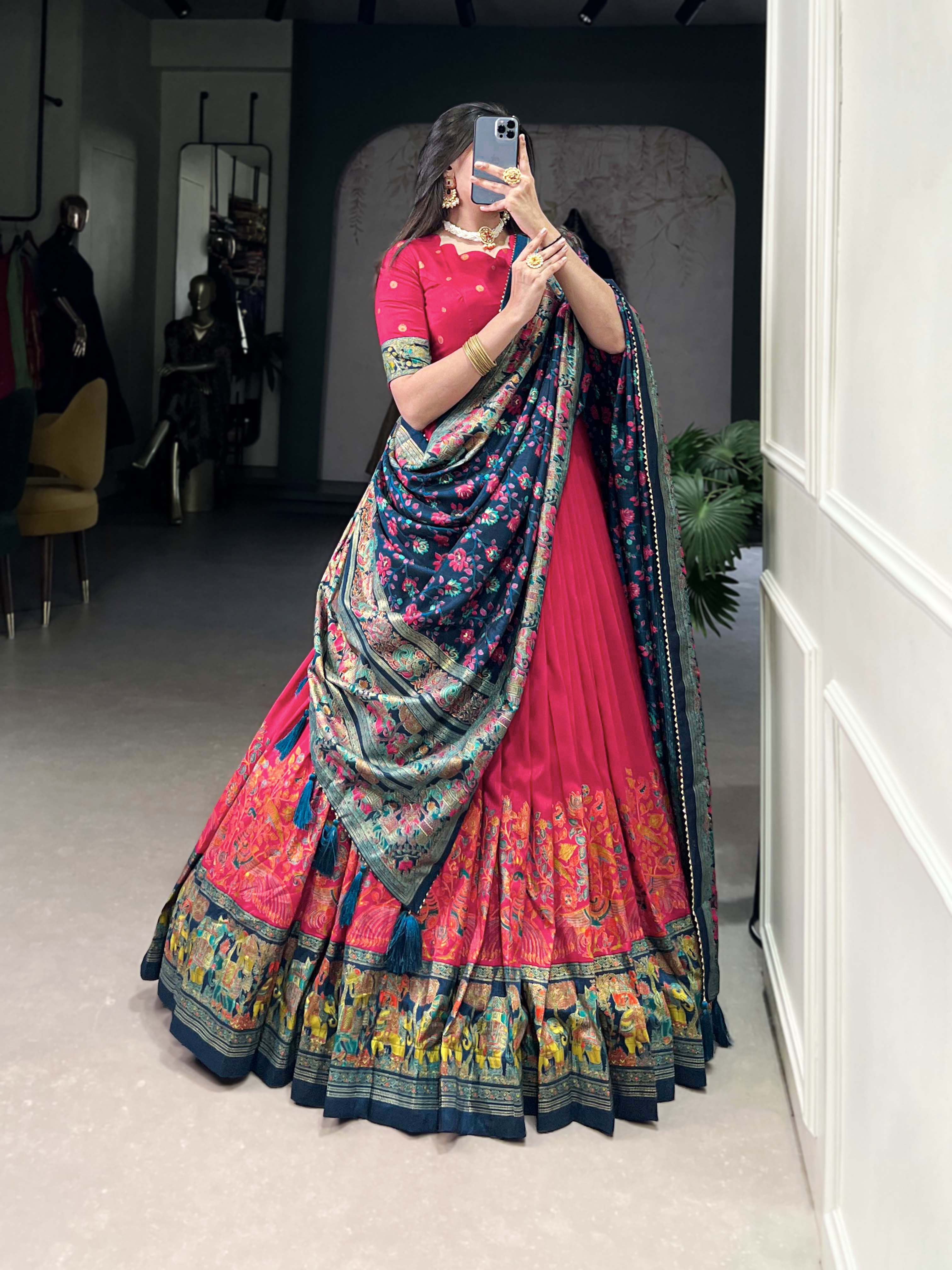 Lehenga Choli