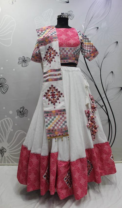 Beautiful Designer Navratri Garba Special Chaniya Choli