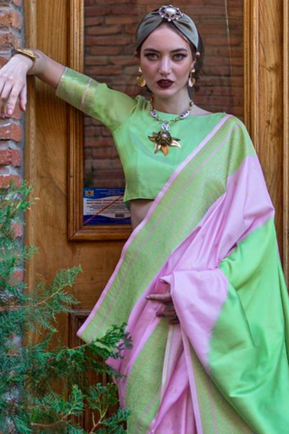 Lavender Pure Soft Banarasi Handloom Banarasi Saree 