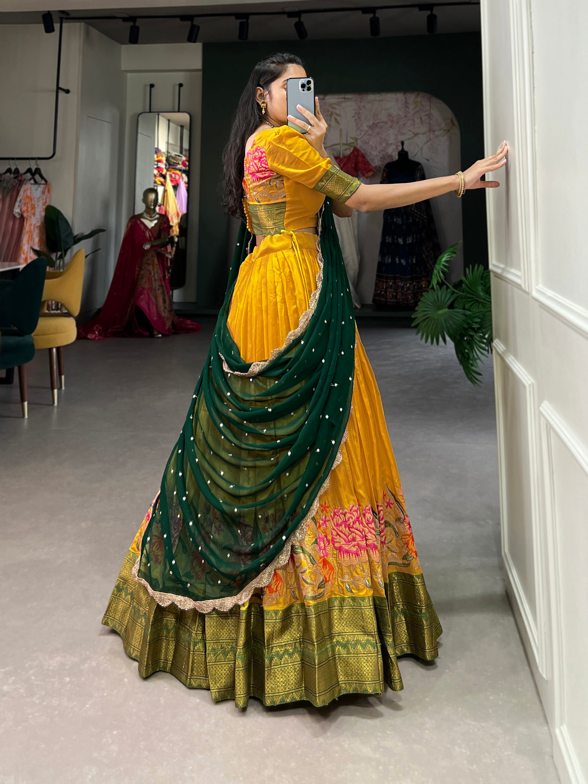 Lehenga Choli
