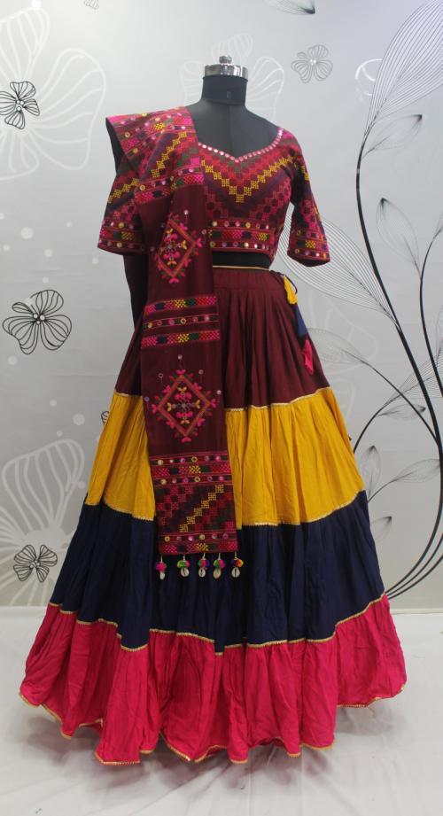 Beautiful Designer Navratri Garba Special Chaniya Choli