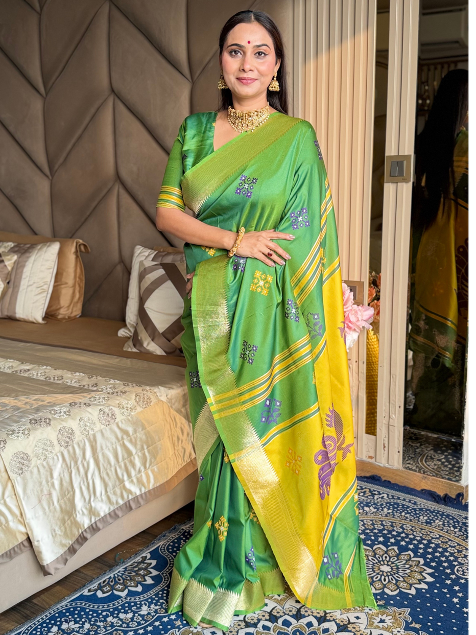 Mehendi Pink Soft Silk Ikkat Zari Patola Soft Silk Saree